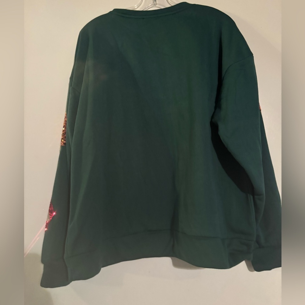 BiBi Festive Green Sweater with Sequin Gift Motifs - Picture 3 of 5